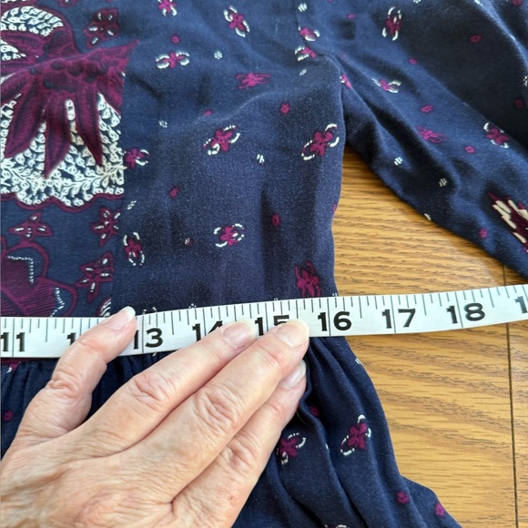 Forever 21 Floral Faux Embroidered Mini Dress Navy Blue & Maroon - Picture 5 of 9